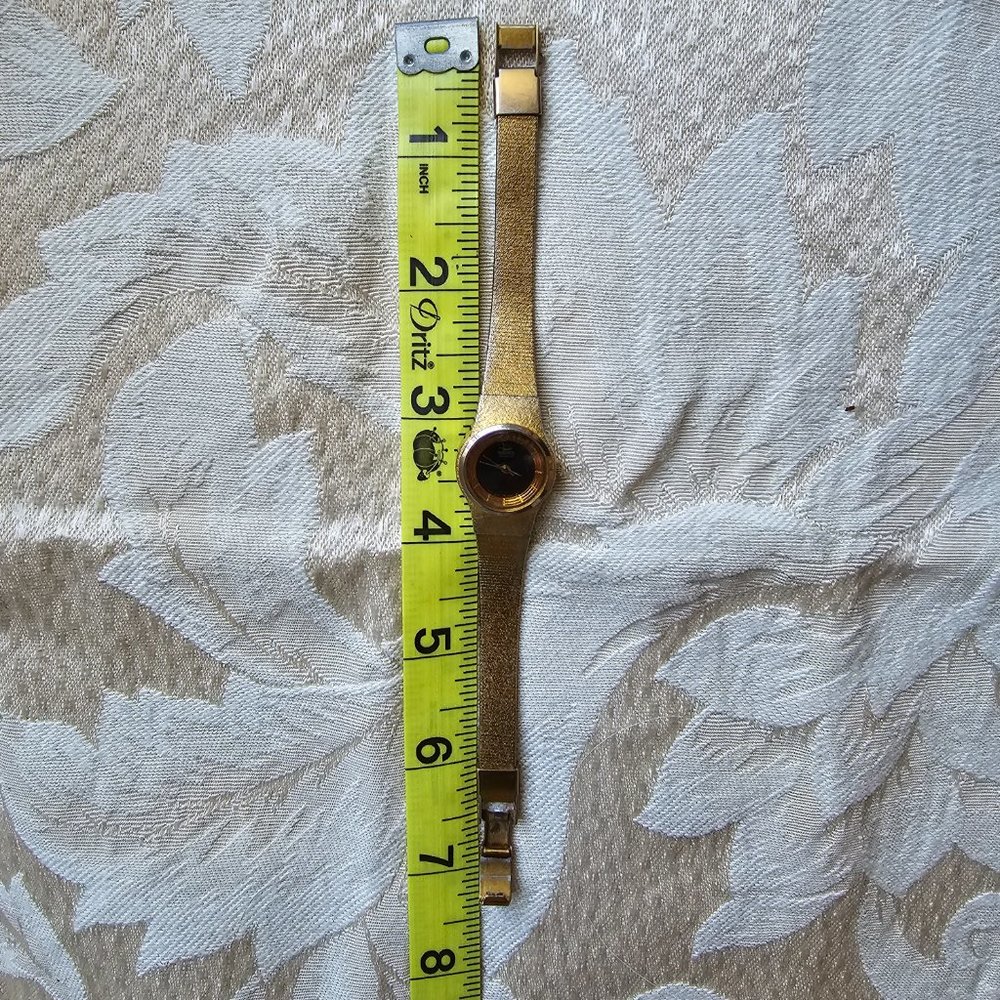 Seiko Quartz Dainty Black and Gold tone Watch - Picture 16 of 16